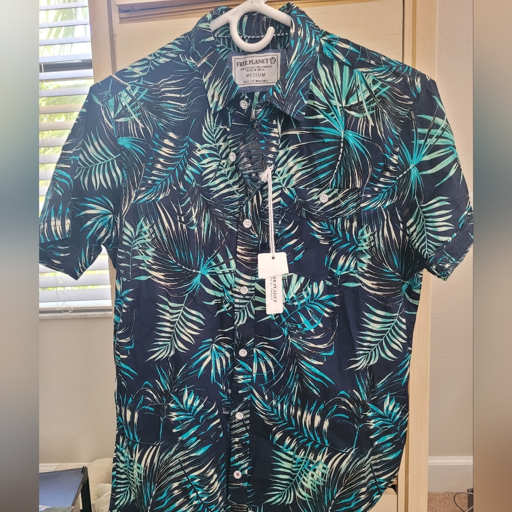 Free planet new shirt